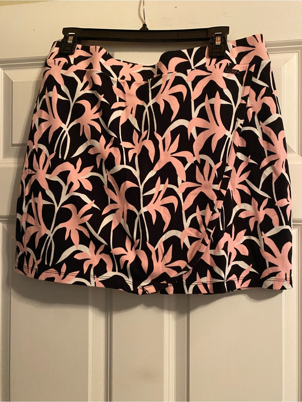 Jones New York Black Mini Skort with Pink Floral Print